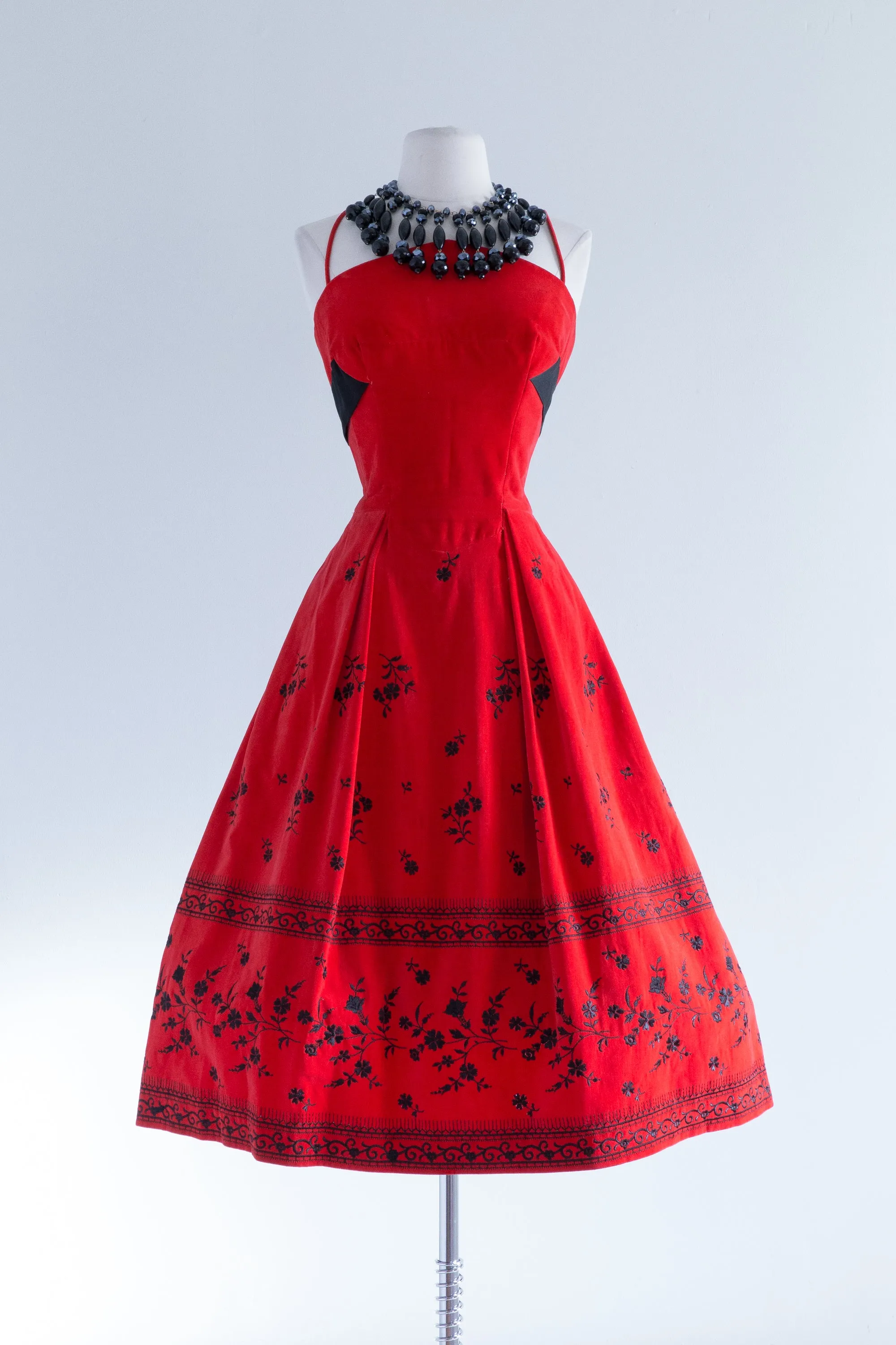 1950's Red Velveteen Party Dress With Black Embroidery By David Hart / Waist 27