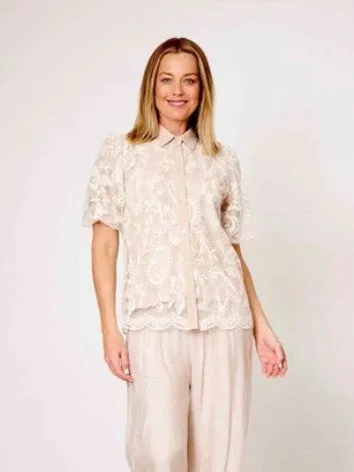 Embrodiery cream puff blouse