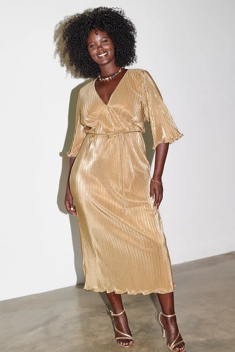 Elegant Petite Gold Plisse Dress - Stylish, Flattering Fit for Special Occasions
