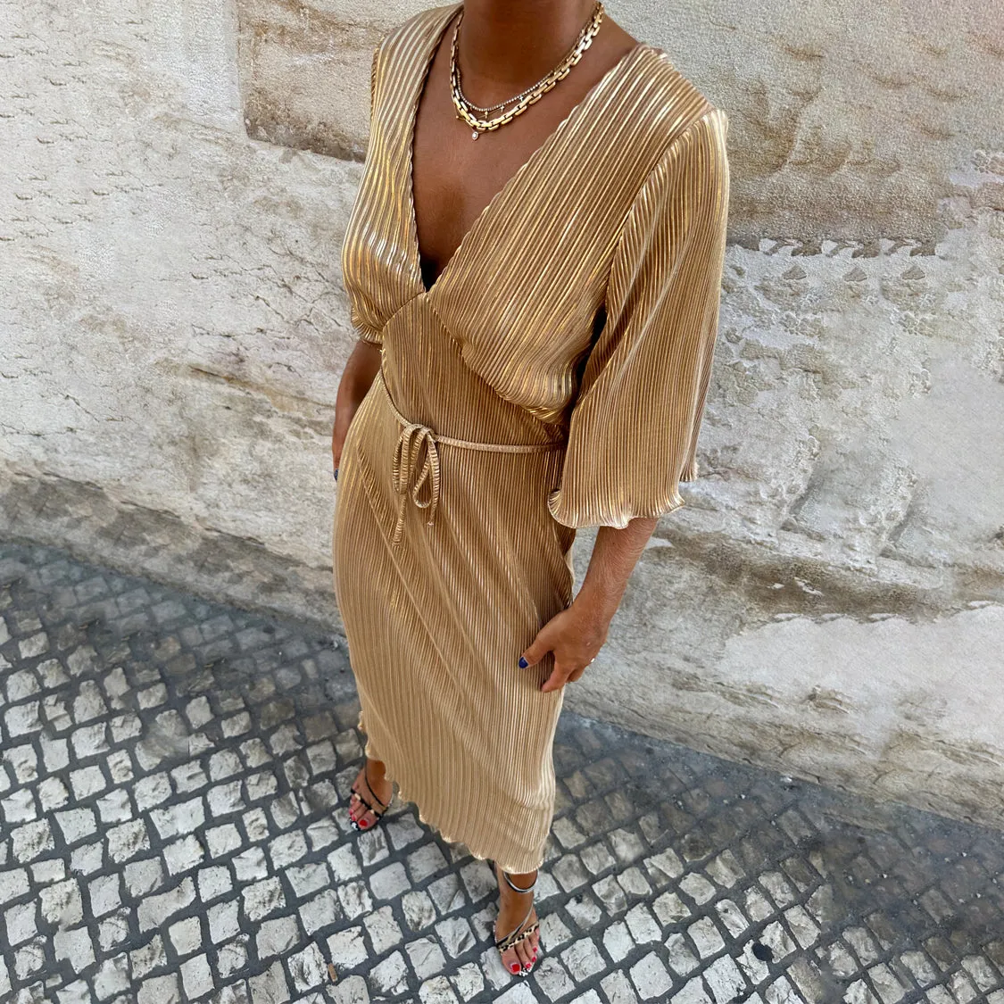 Elegant Petite Gold Plisse Dress - Stylish, Flattering Fit for Special Occasions